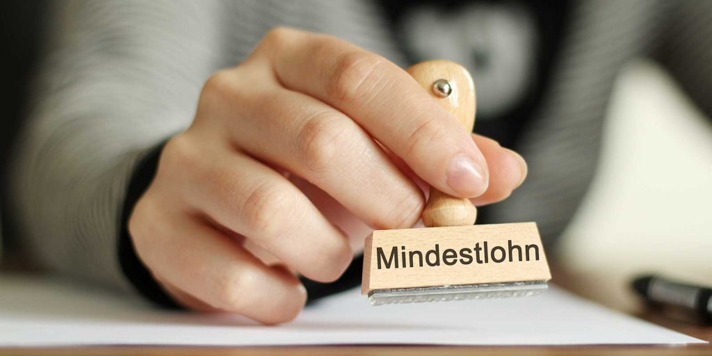  Foto zu Mindestlohn 2021 Mindestlohn steigt zum 1.1.2021 auf € 9,50/Stunde - PLP 